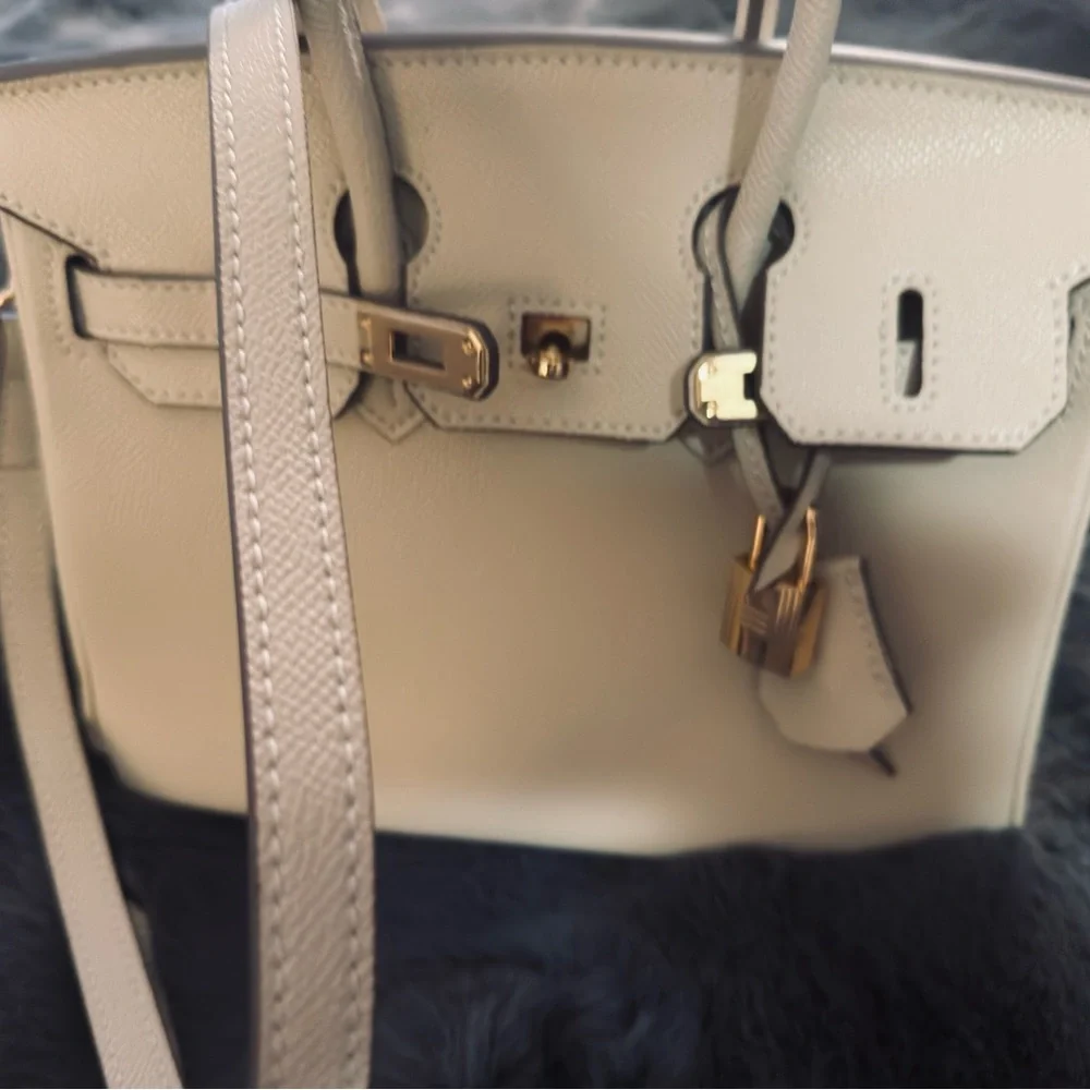 POST CHRISTMAS PRICE CUT! Brand new KELLY STYLED HERMES BAG IN Elegant CREAM - Picture 3 of 11